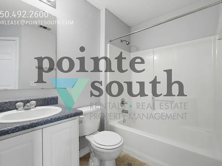 1076 Antigua Cir — Photo 18
