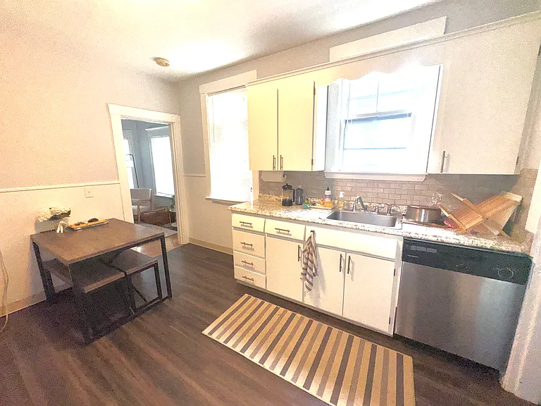 12 Curtis St #1 — Photo 8