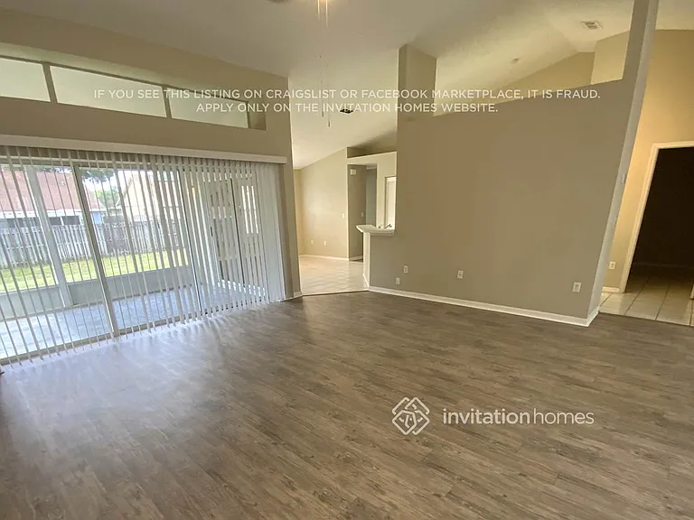 9101 Easthaven Ct — Photo 4