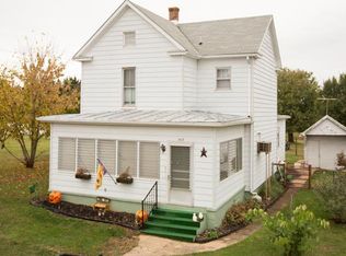 509 7th St, Shenandoah, VA 22849