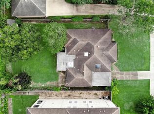 4612 Valerie St, Bellaire, TX 77401