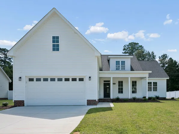 3301 School View Drive, Farmville, NC 27828
