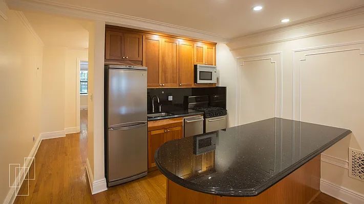 Rented by Garfield Realty  | media 38