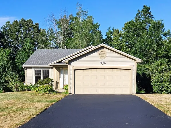 96 Atwood Dr, Rochester, NY 14606