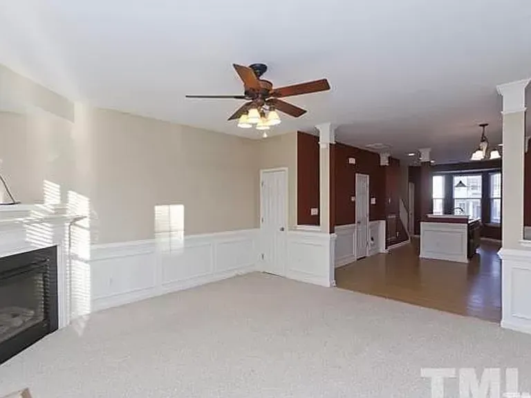 8821 Camden Park Dr #1 — Photo 9
