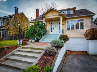 3806 NE Couch St, Portland, OR 97232