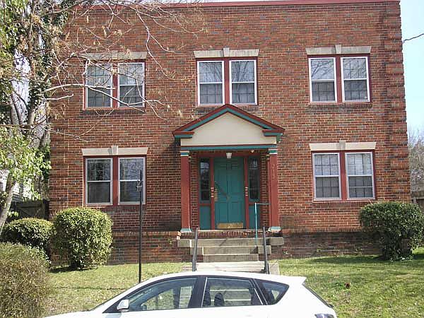 1st image of 215 Tate St #4