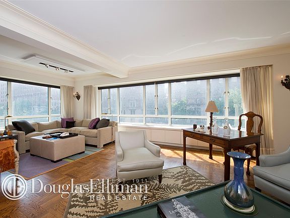 3rd image of 799 Park Ave APT 4C
