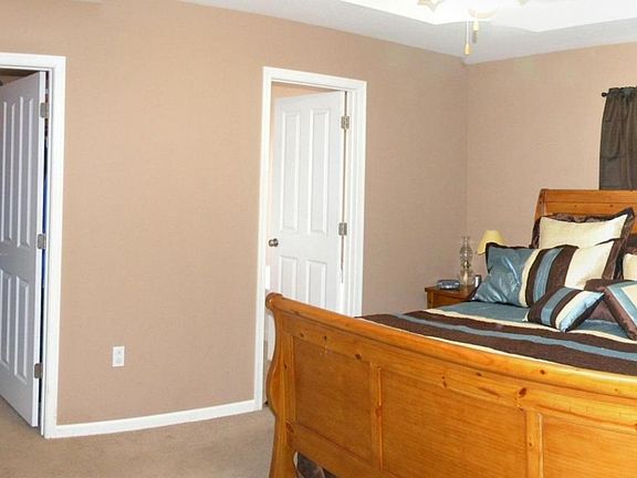 5th image of 709 Woodhill Ave