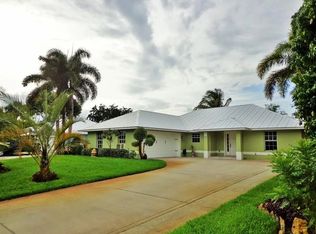926 18th Pl SW, Vero Beach, FL 32962