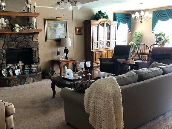 4th image of 604 N Bristow Ave