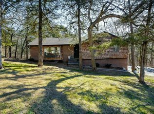 2720 Shagbark Cir, Jefferson City, MO 65109