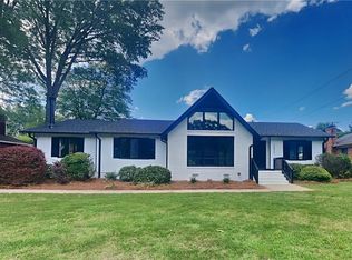 1511 Rankin Rd, Greensboro, NC 27405