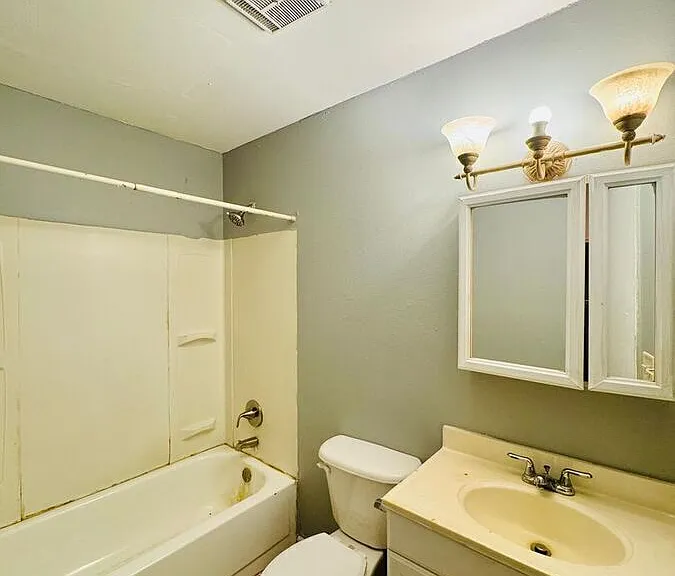12909 Litewood Dr — Photo 6