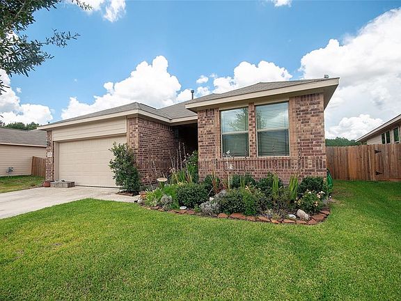 3rd image of 21535 Alexa Forest Dr