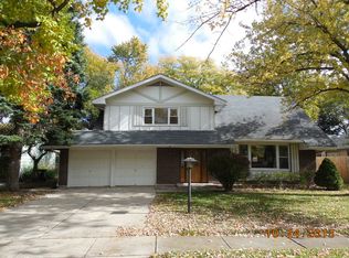 2200 Adams St, Rolling Meadows, IL 60008