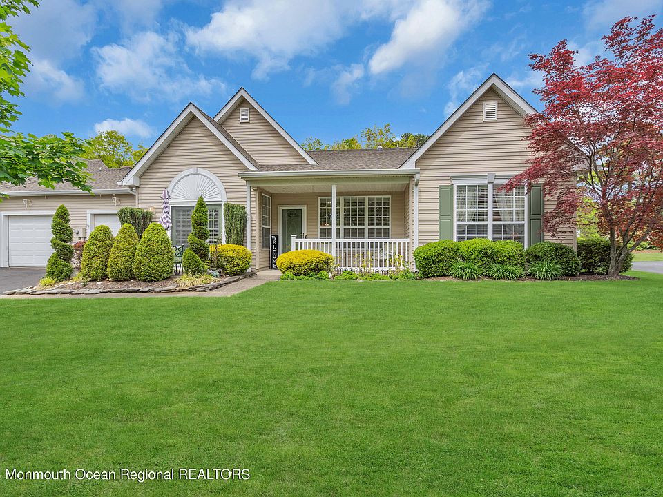 1st image of 20 Sunnybrook Lane #1002