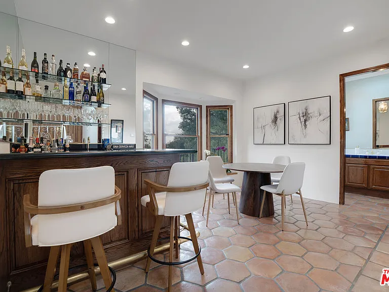 10160 Cielo Dr #1/2 — Photo 10