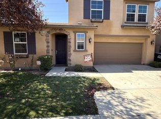 3921 W Payson Ave, Visalia, CA 93291