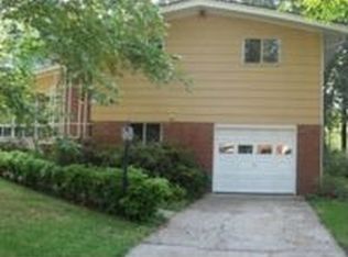 624 Robens Rd, Virginia Beach, VA 23452