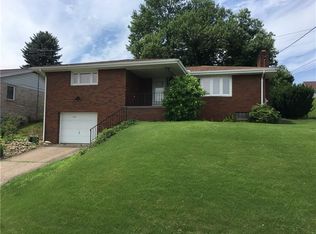 440 Belrose Dr, Belle Vernon, PA 15012