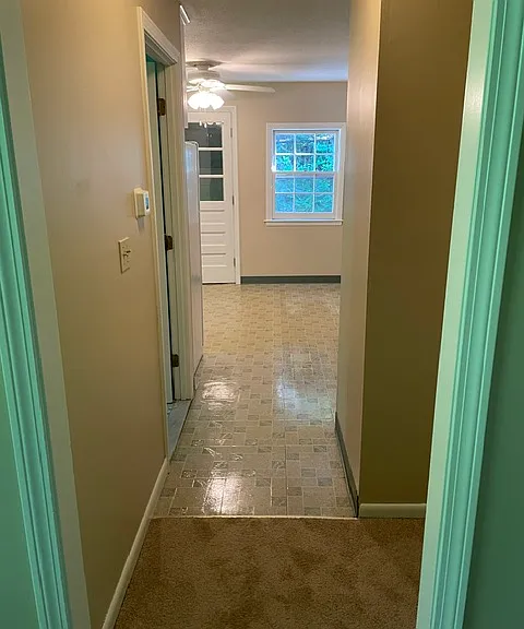 1728 Farmington Ave #2 — Photo 7