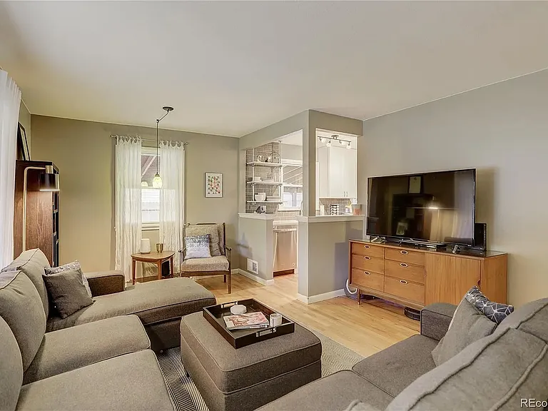 735 Ironton St — Photo 4