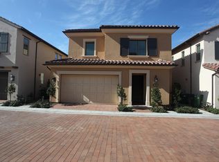 108 Tritone, Irvine, CA 92602
