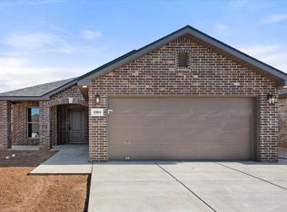 2404 Aberdeen Ave, Wolfforth, TX 79382