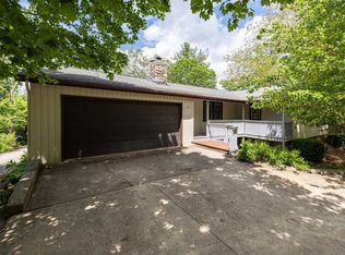 1161 Lincolnshire Dr, Harrisonburg, VA 22802