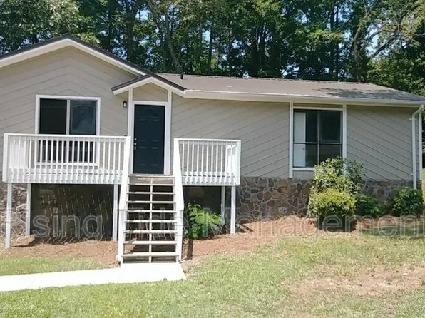 1116 Redwol Dr, Birmingham, AL 35215