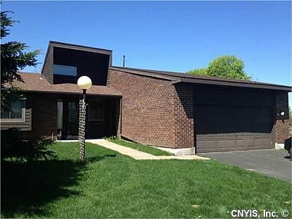 1st image of 791 Fairway Cir