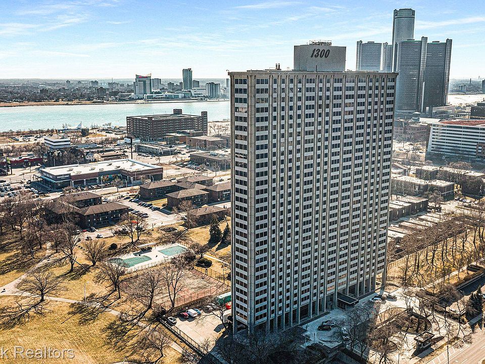 1st image of 1300 E Lafayette St APT 804