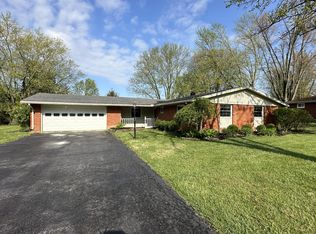 3311 Cambridge Dr, Springfield, OH 45503