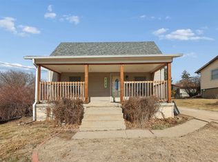 713 W Jefferson St, Knoxville, IA 50138