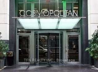 8 Colborne St #1704, Toronto, ON M5E 1E1