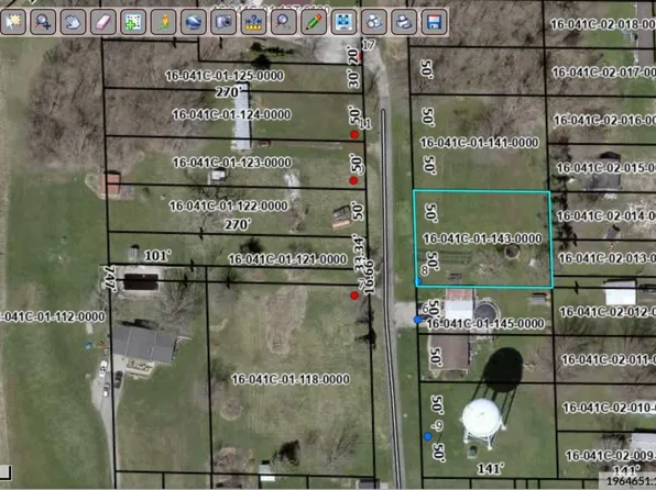 8 Maple St, Greenwich, OH 44837