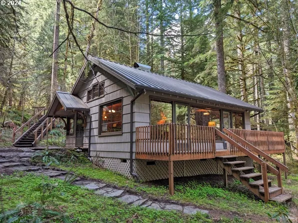 28580 E Still Creek Rd, Rhododendron, OR 97049