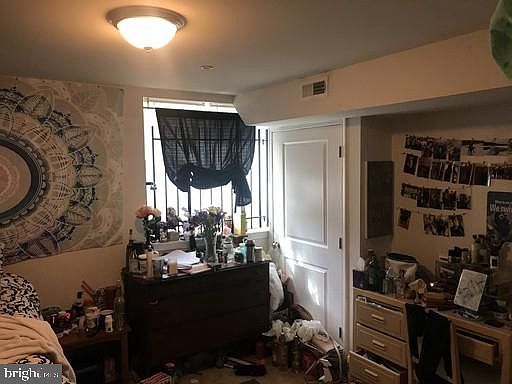 4th image of 1813 W Berks St #2