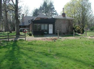 427 Chestnut Wood APT 3, Andalusia, PA 19020
