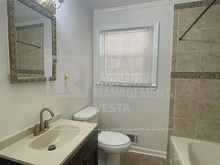 240 Candler Dr — Photo 13