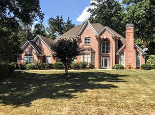 8225 Seven Oaks Dr, Jonesboro, GA 30236