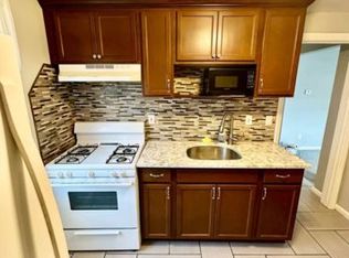 926 3rd Ave, Franklin Square, NY 11010