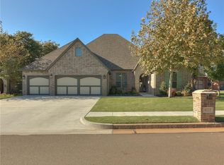 4225 Native Dancer Dr, Edmond, OK 73025