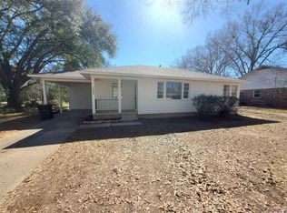 11128 Tams Dr, Baton Rouge, LA 70815
