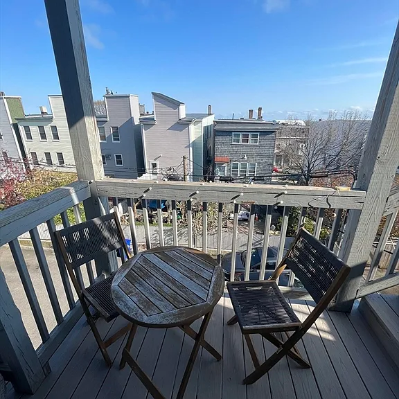 261 Lexington St #3 — Photo 7