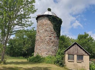 N3240 Rome Oak Hill Rd, Helenville, WI 53137