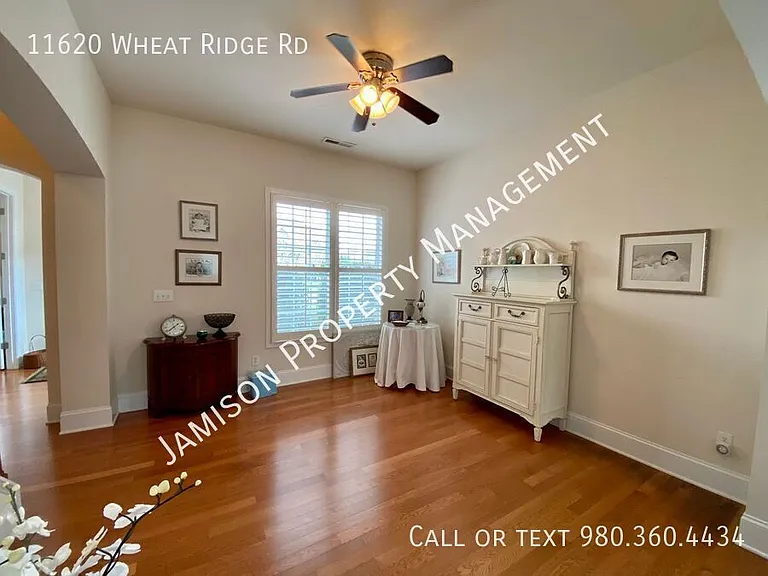 11620 Wheat Ridge Rd — Photo 5