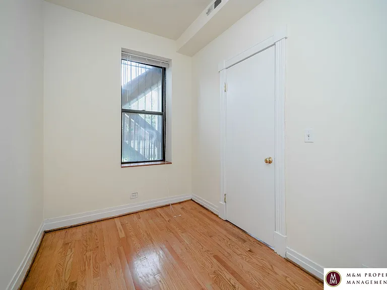 1117 S Racine Ave — Photo 10