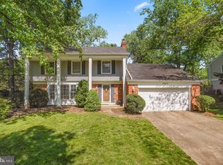 10817 Hob Nail Ct, Rockville, MD 20854